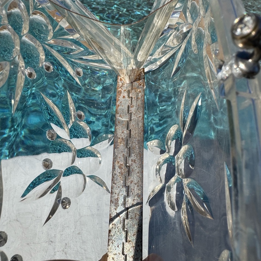 Vintage Clear Lucite Purse/Clutch Handbag - Picture 13 of 16